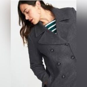 Like NEW Grey W/ White Flex Button Double Breasted Fully Lined Pea Coat Pockets